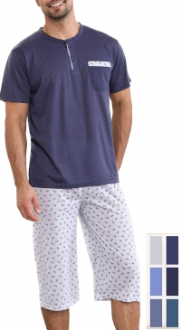 Men's pajamas with short sleeves and shorts