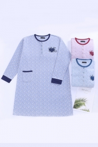 plus seize Fleece pajamas (from 50 to 56)