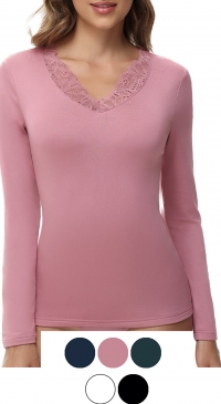 Tight and stretchy thermal undershirt with lace collar