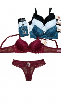 B cup bra and panty set