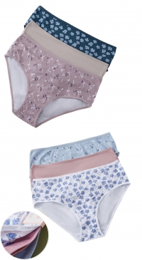 Plain and printed cotton panties in large sizes